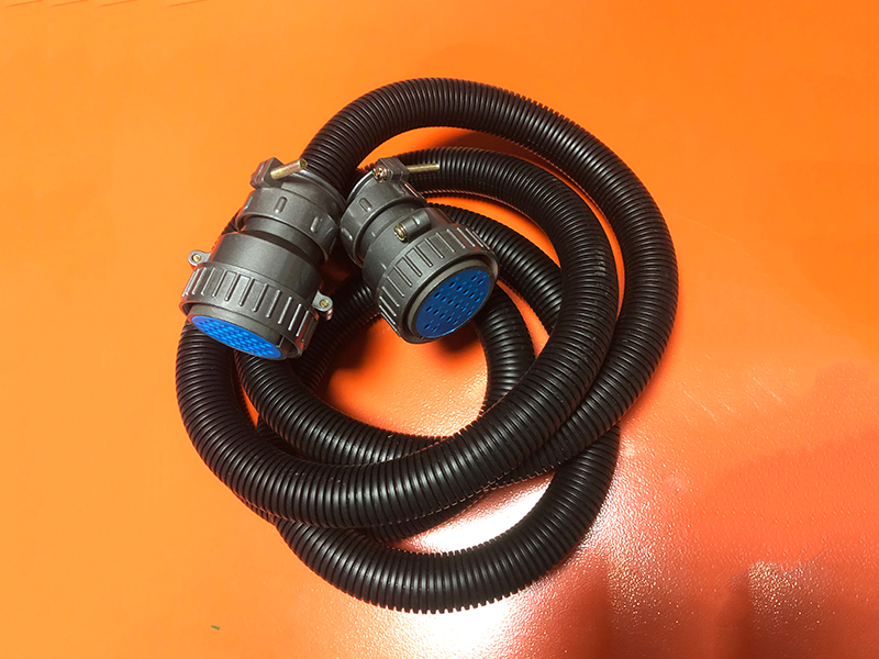 线切割变频器专用信号...